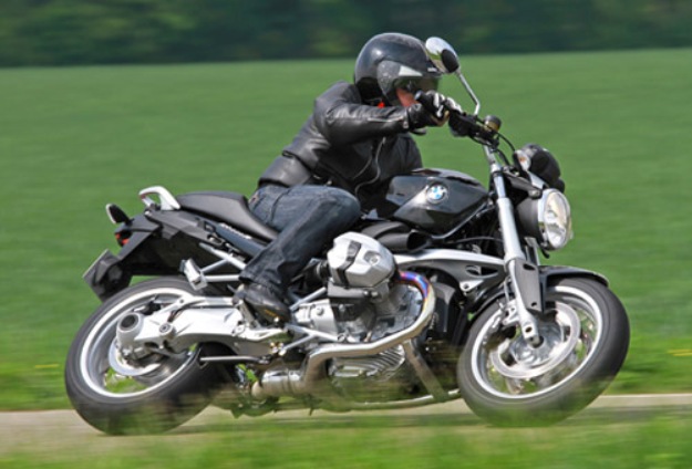 Test BMW R1200R Classic: The boxer which flat ego