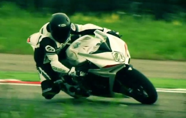 Test MV Agusta F4 2013 : the prestige of the directions