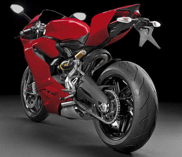 2014 Ducati 899 Panigale review