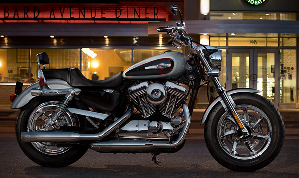 2015 Harley Davidson Sportster 1200 Custom