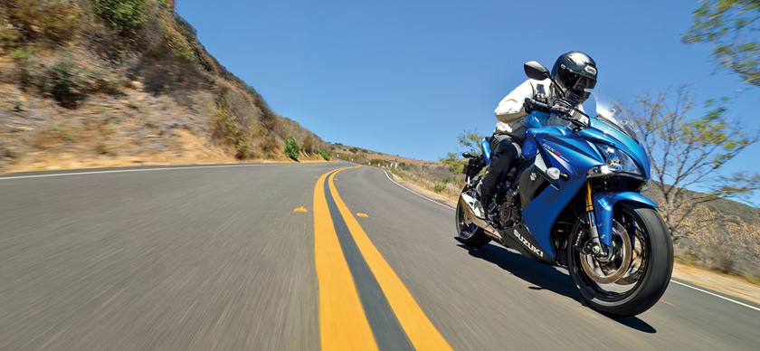 2016 Suzuki GSX-S1000F ABS vs 2016 Kawasaki Ninja 1000 ABS