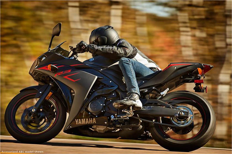 2017 YZF-R3 Yamaha Sports Motorcycle