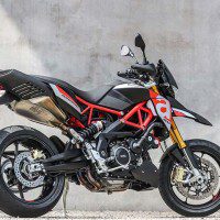 Aprilia MY2017 Dorsoduro 900 Supermoto
