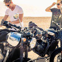 Triumph 2018 Bonneville T100 Modern Classic Family