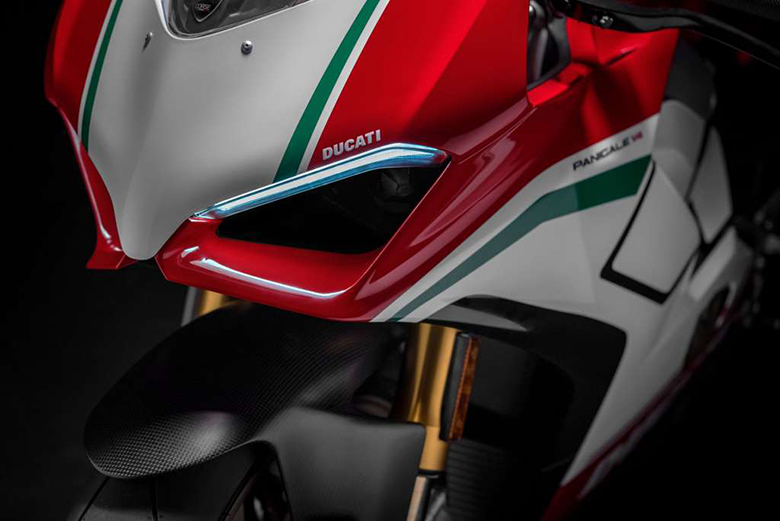 Ducati 2018 Panigale V4 Speciale Sports Bike