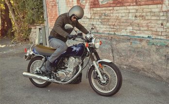 Yamaha 2018 SR400 Sports Heritage Bike