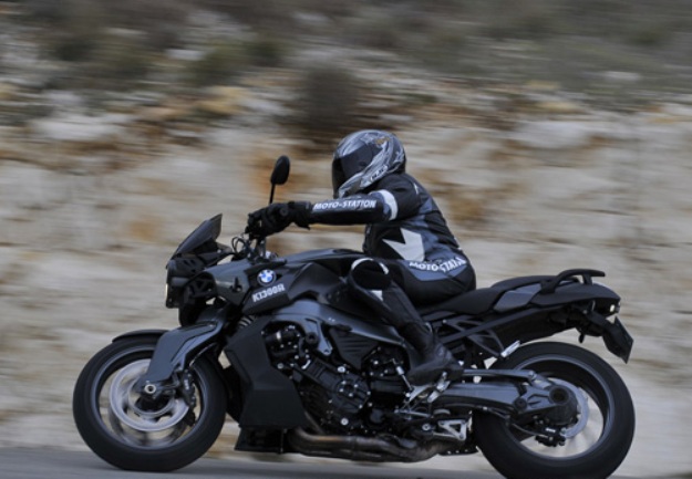 Test BMW K1300R: Full Techno