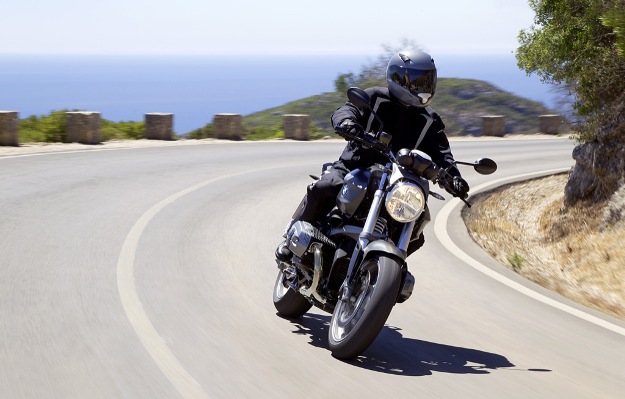 Test BMW R1200R Classic: The boxer which flat ego