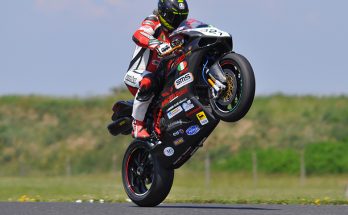 Top Ten Cheap Motorcycles for Wheelie