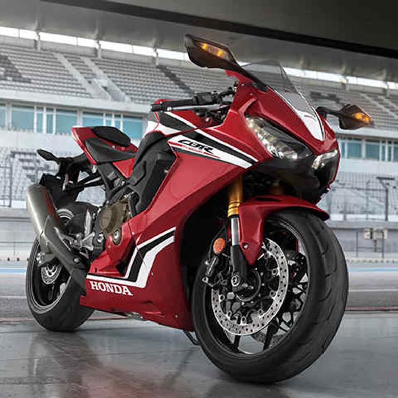 Honda 2019 CBR1000RR Powerful Sports Bike - Review Price Specs