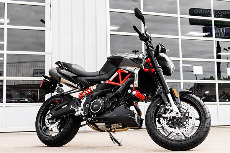2020 Shiver 900 Aprilia Naked Motorcycle