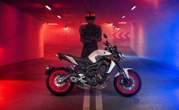 MT-09 2020 Yamaha Naked Motorcycle