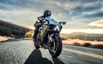 2018 Kawasaki Ninja H2 Powerful Hyper Naked Bike