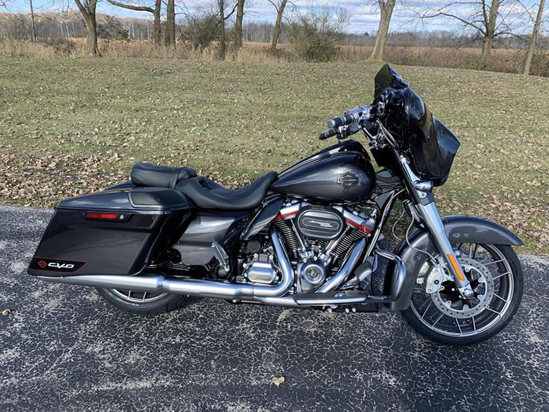 2020 Harley-Davidson CVO Street Glide Touring Bike