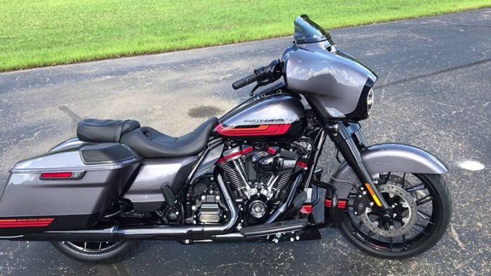 2020 Harley-Davidson CVO Street Glide Touring Bike