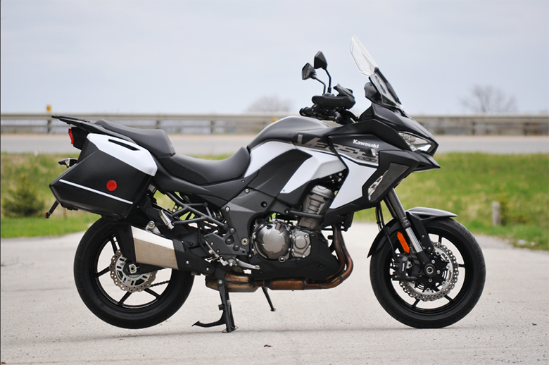 Kawasaki 2019 Versys 1000 SE Sports Touring Motorcycle