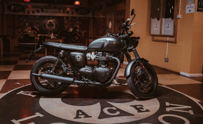 Triumph 2019 Bonneville T120 Ace Classics