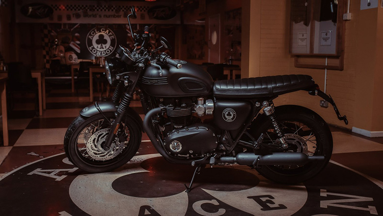 Triumph 2019 Bonneville T120 Ace Classics