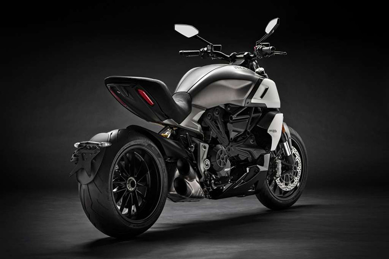 2019 Ducati Diavel 1260 Naked Bike