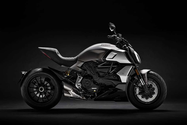 2019 Ducati Diavel 1260 Naked Bike