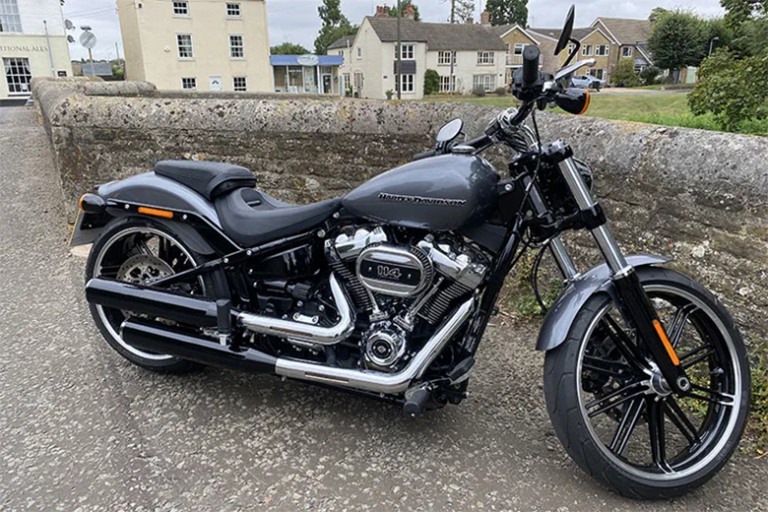 2021 HarleyDavidson Breakout 114 Cruisers Review Price Specs