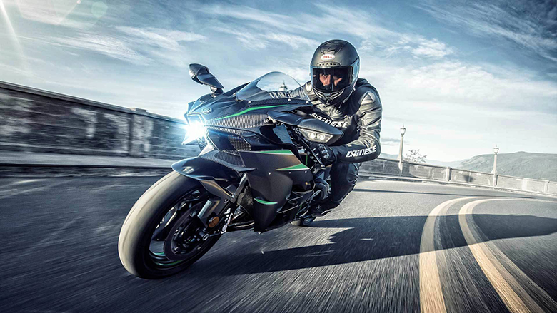 2019 Kawasaki Ninja H2 Carbon Sports Motorcycle