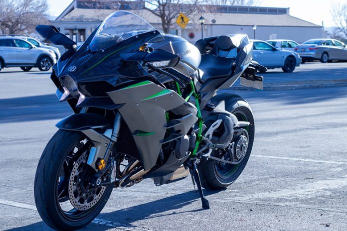 2019 Kawasaki Ninja H2 Carbon Sports Motorcycle
