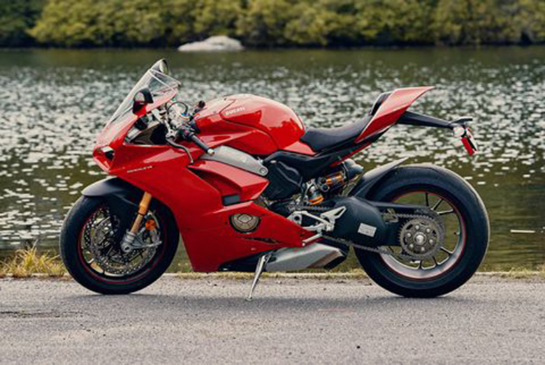 2019 Panigale V4S Ducati Sports Bike