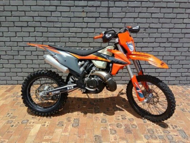 2021 150 XCW TPI KTM Dirt Bike Review Specs