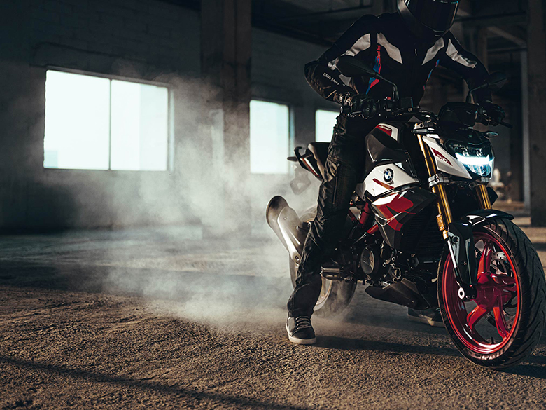 2021 BMW G 310 R Roadster
