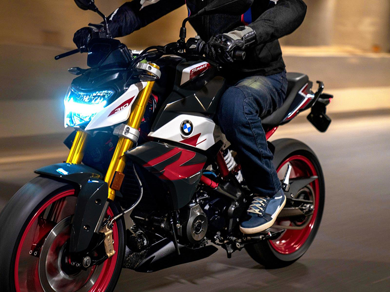 2021 BMW G 310 R Roadster