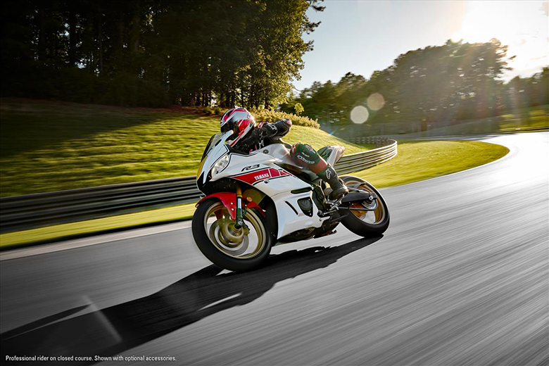 Yamaha 2022 YZF-R3 World GP 60TH Anniversary Edition Sports Bike