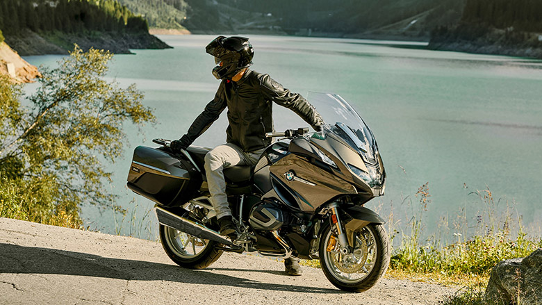 BMW R 1250 RT 2021 Powerful Touring Bike