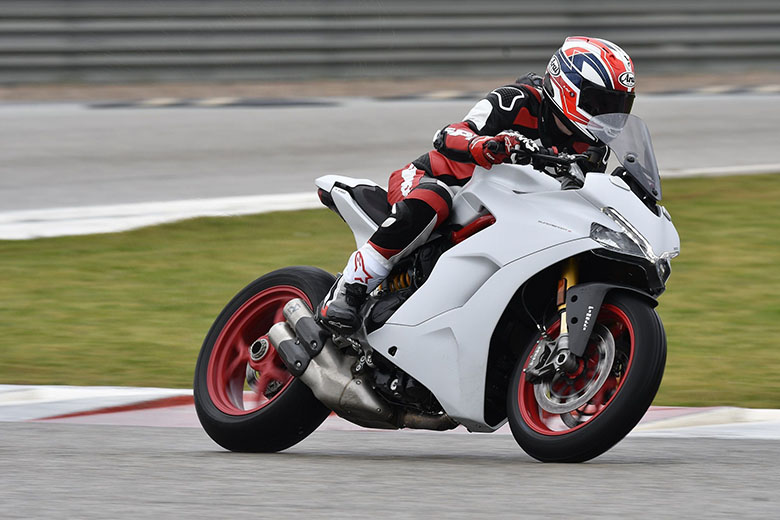 2020 Ducati SuperSport S Sports Bike