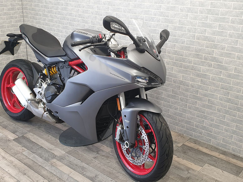 2020 Ducati SuperSport Sports Motorcycle