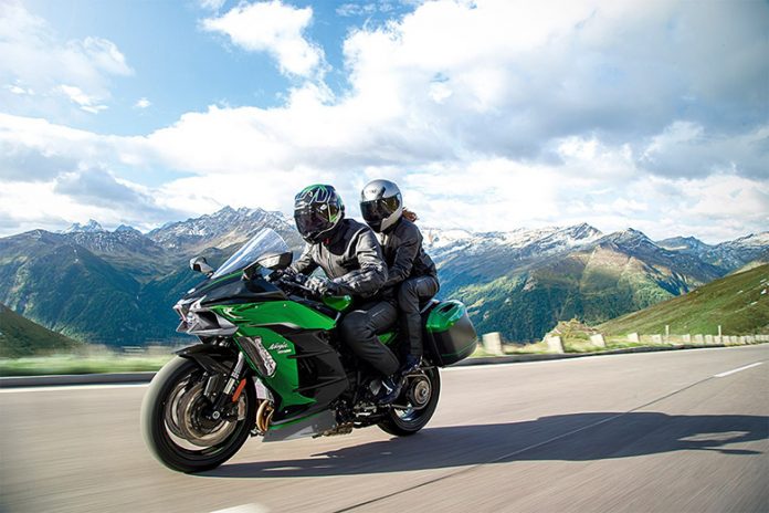 Kawasaki 2020 Ninja H2 SX SE Plus Sports Bike