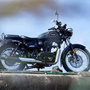2022 Benelli Imperiale 400 Road Bike