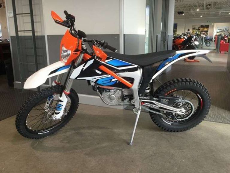 2022 KTM Freeride EXC Electric Dirt Motorcycle Review Specs