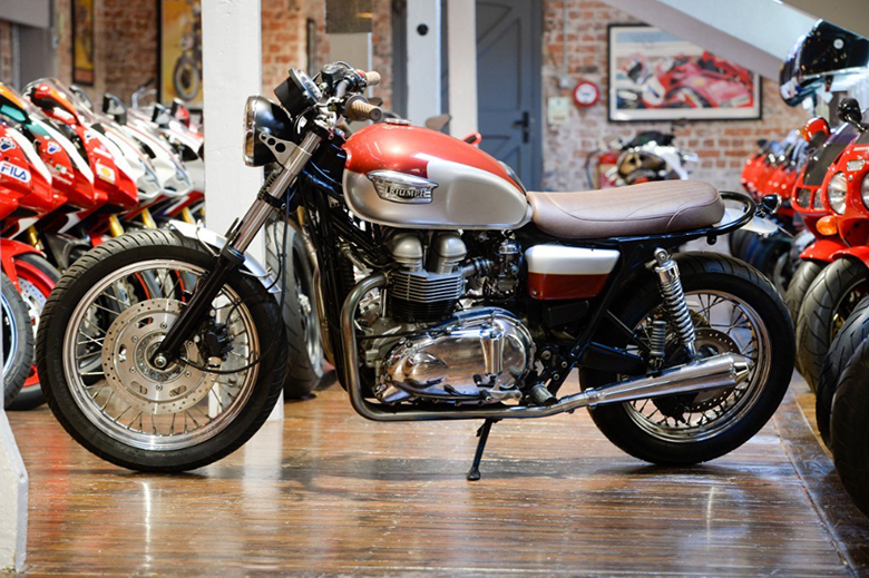 Top Ten Best Triumph Bonneville Bikes of all Times