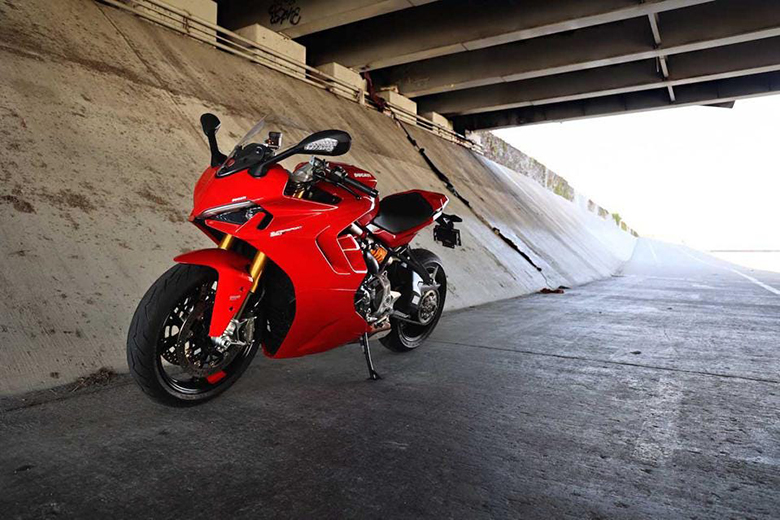 2021 Ducati SuperSport 950 Sports Motorcycle