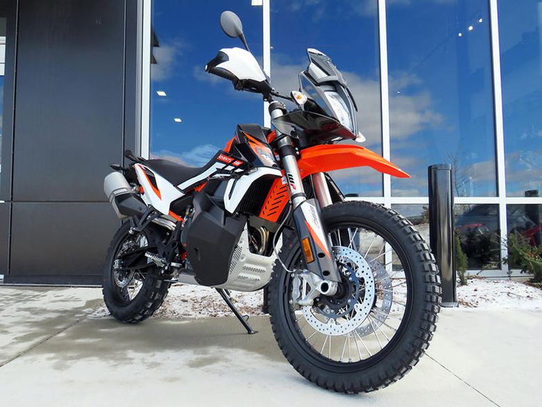 2022 KTM 890 Adventure R Motorcycle