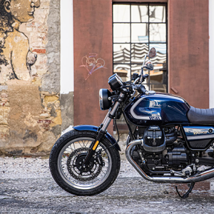2022 Moto Guzzi V7 Special 850 Classic Motorcycle