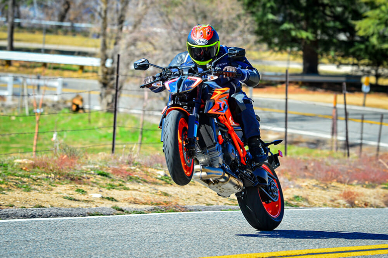 2022 1290 Super Duke R KTM Sports Motorcycle