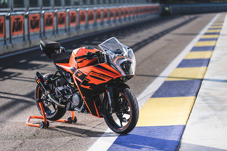 KTM 2022 RC 390 Sports Motorcycle