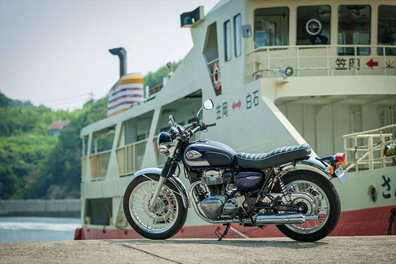 2021 Kawasaki W800 Classic Street Motorcycle