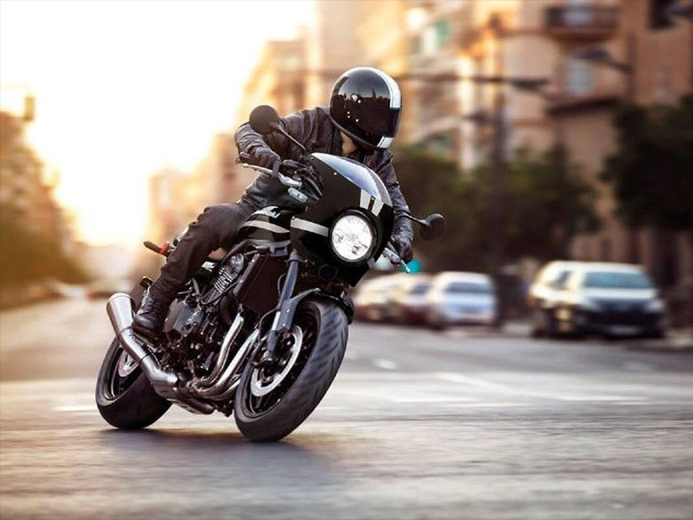 2021 Kawasaki Z900RS Cafe Bike