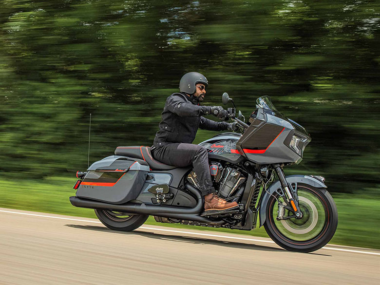 2022 Indian Challenger Elite Cruisers