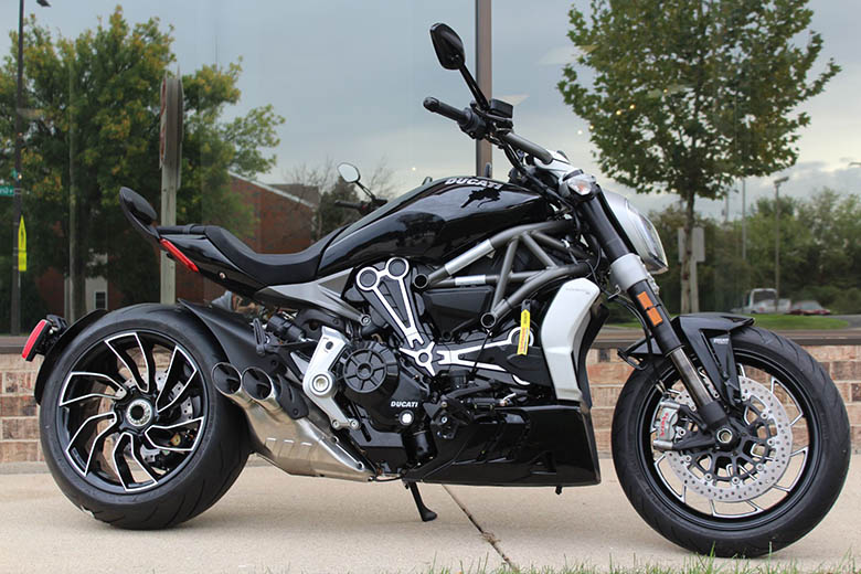 Ducati 2022 XDiavel S Sports Motorcycle