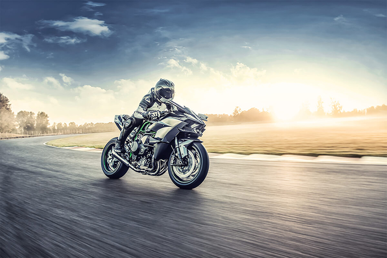 Top Ten Fastest Bikes in the World in 2022
