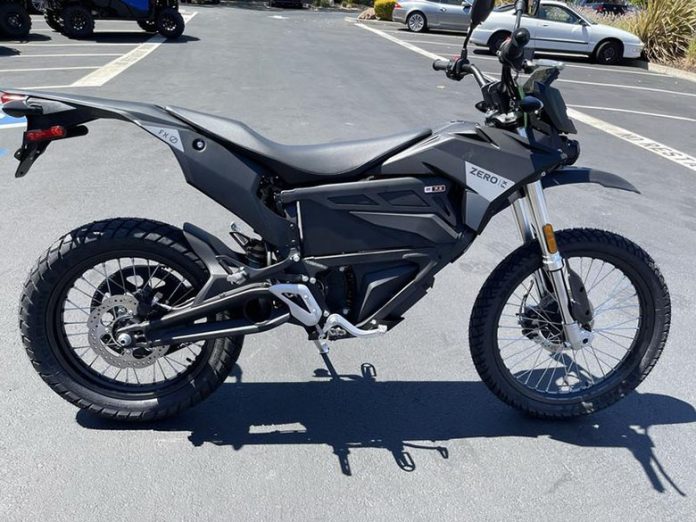 Electric Motorcycle Review 2025 - Are E-Bikes Worth It?